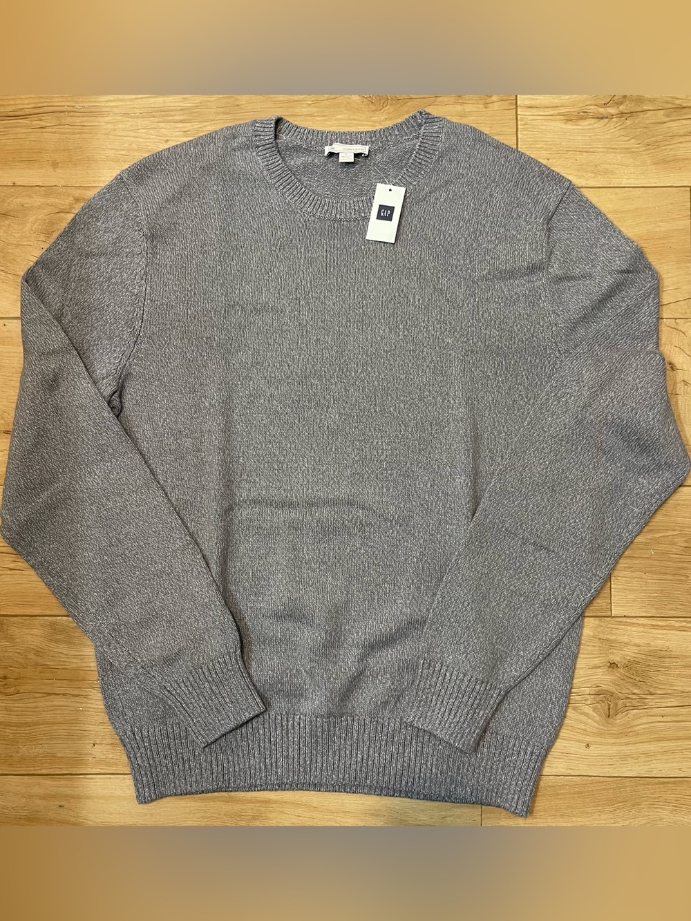 GAP Men’s L Gray Crewneck Sweater - Classic Men's Knit